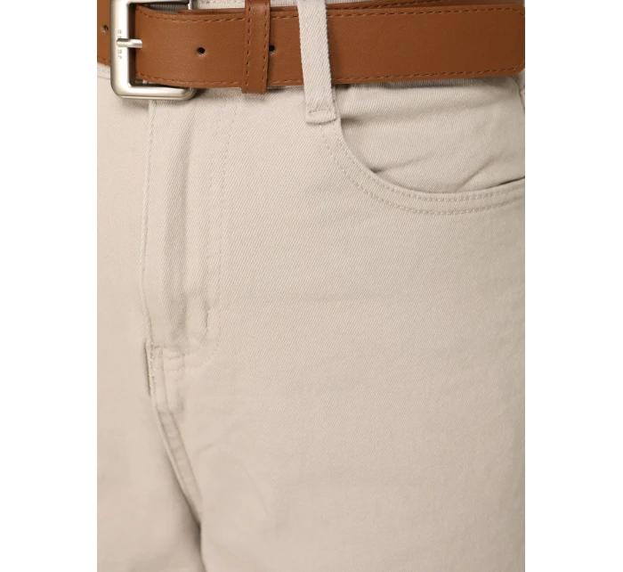 Jeansy damskie z wysokim stanem mom fit z paskiem beżowe FashionStreet UY2918