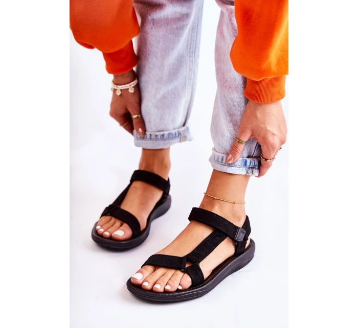 Dámské semišové sportovní sandály Černá model 21588075 - Boto Dámské semišové sportovní sandály Černá model 21588075 - Boto