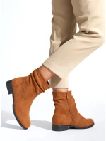 Originální dámské hnědé kotníčkové boty na plochém podpatku Originální dámské hnědé kotníčkové boty na plochém podpatku