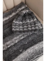 Dámská zimní souprava s čepicí a šálou s  grafitová model 21878015 - K-Fashion