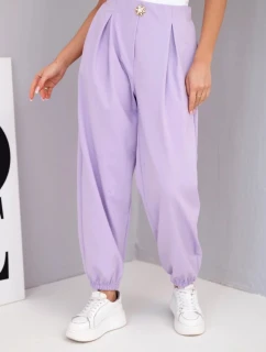 Dámské bavlněné kalhoty s vysokým pasem a ozdobným knoflíkem světle fialové