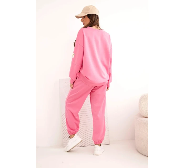 Dámský máslový komplet s volnou mikinou a kalhotami s nápisem LOVE růžová Dámský máslový komplet s volnou mikinou a kalhotami s nápisem LOVE růžová