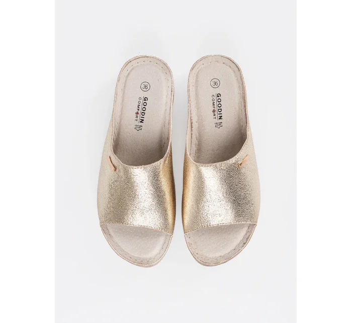 Exkluzívní nazouváky dámské zlaté platforma Exkluzívní nazouváky dámské zlaté platforma