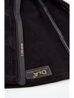 Dámské kozačky na klínku s ozdobnou mašlí model 21718438 Černé - D&A Dámské kozačky na klínku s ozdobnou mašlí model 21718438 Černé - D&A