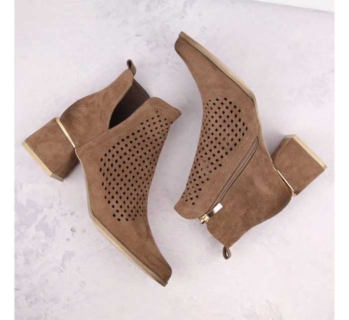 Semišové boty na podpatku W model 21996771 hnědé - Potocki Semišové boty na podpatku W model 21996771 hnědé - Potocki