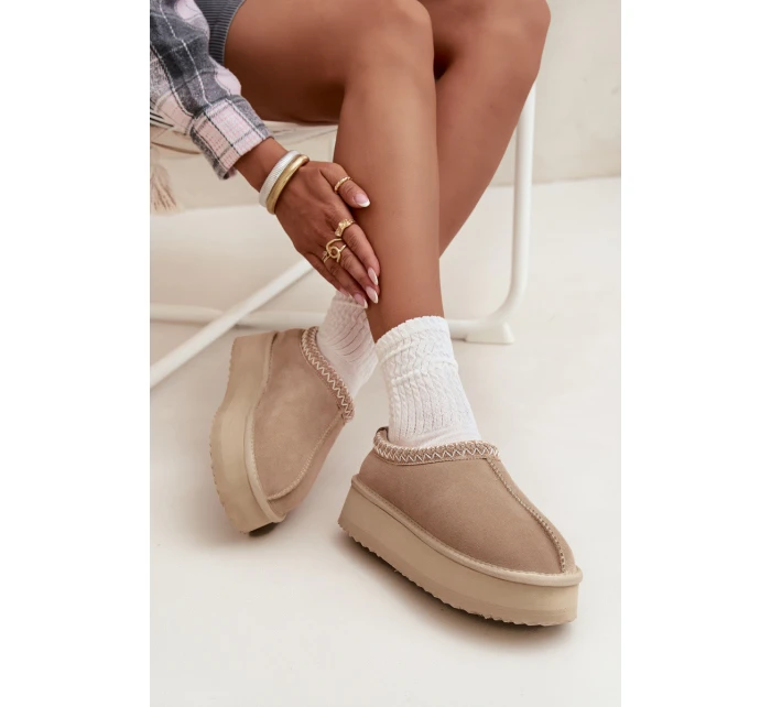 Nízké semišové zimní boty dámské s výšivkou na platformě Vinceza 97960 béžové