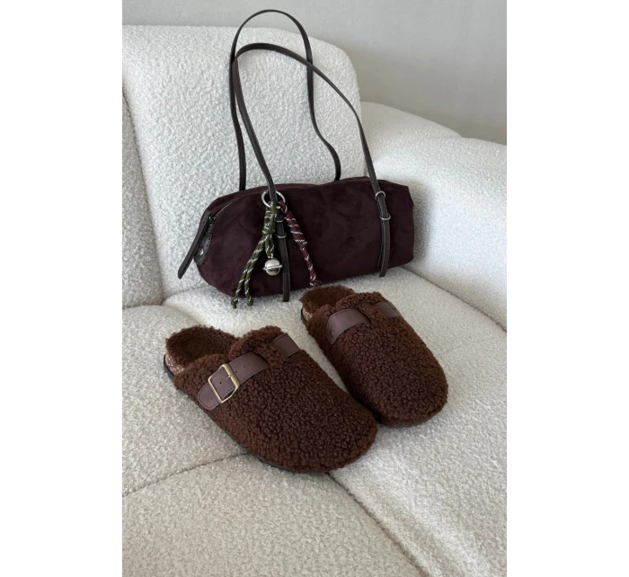 Dámské pantofle s kožešinou typu beránek Hnědé Lorivine