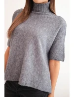 Dámský svetr s krátkým rukávem volného střihu šedý