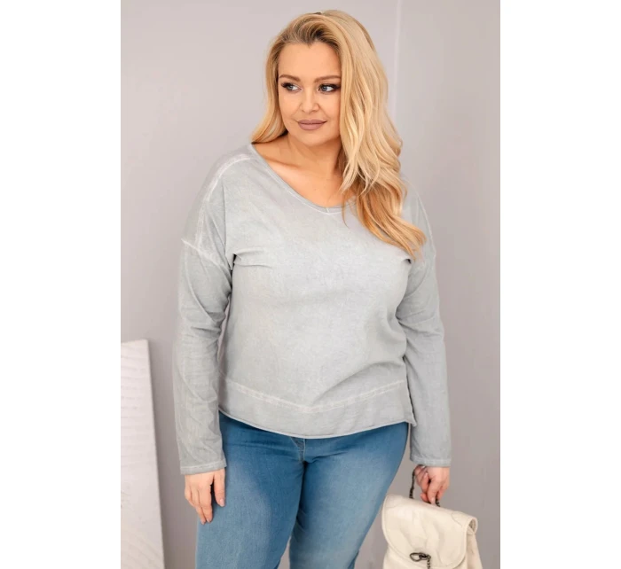 Dámská blůza Plus Size s V výstřihem a delším zadním dílem šedá