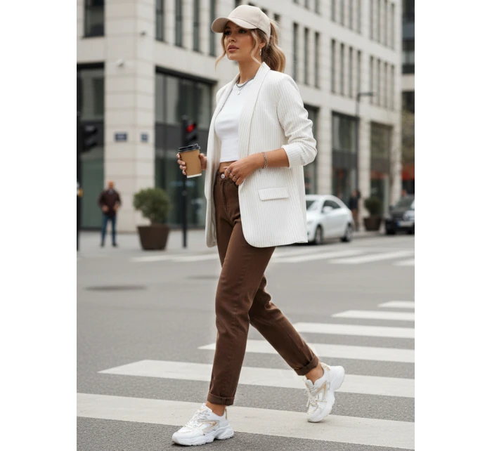 Dámské džíny mom fit s vysokým pasem hnědé FashionStreet UY2869 Dámské džíny mom fit s vysokým pasem hnědé FashionStreet UY2869