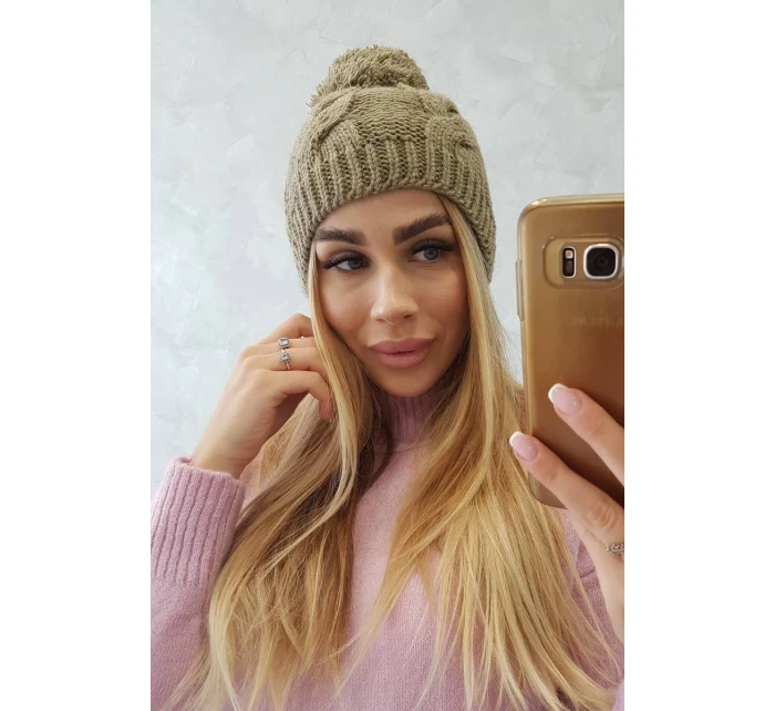 Fleecová čepice light khaki model 18750933 - K-Fashion Fleecová čepice light khaki model 18750933 - K-Fashion