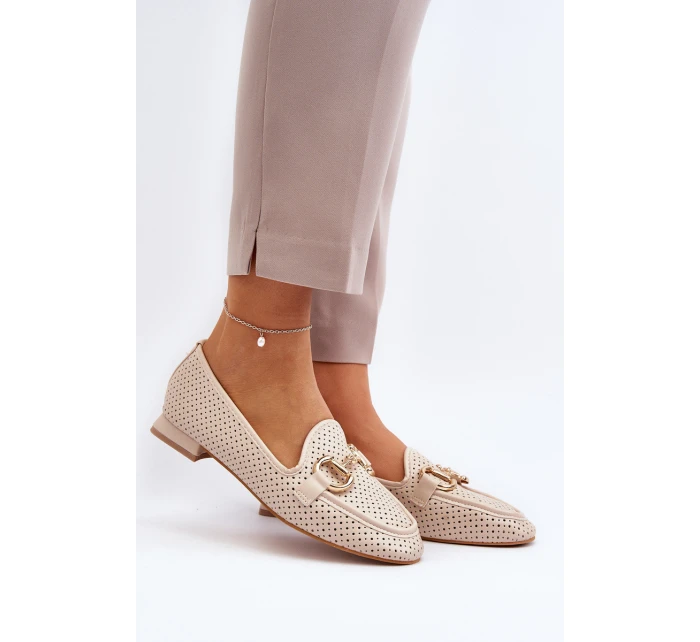 Dámské mokasíny na ploché podrážce s ozdobou béžové model 21650953 - Boto Dámské mokasíny na ploché podrážce s ozdobou béžové model 21650953 - Boto