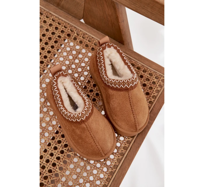 Dětské sněhule s výšivkou Camel model 21711227 - Boto