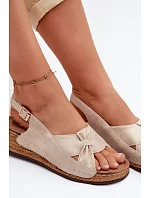 Pohodlné dámské sandály na platformě zlaté Iggy
