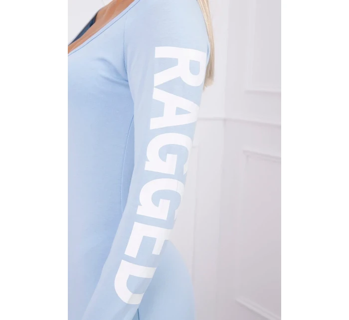 Otrhané modré šaty