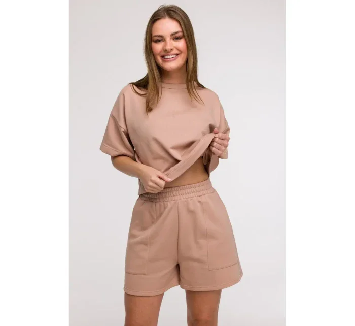 model 21047245 Šortky s kapsami mocca - BeWear model 21047245 Šortky s kapsami mocca - BeWear