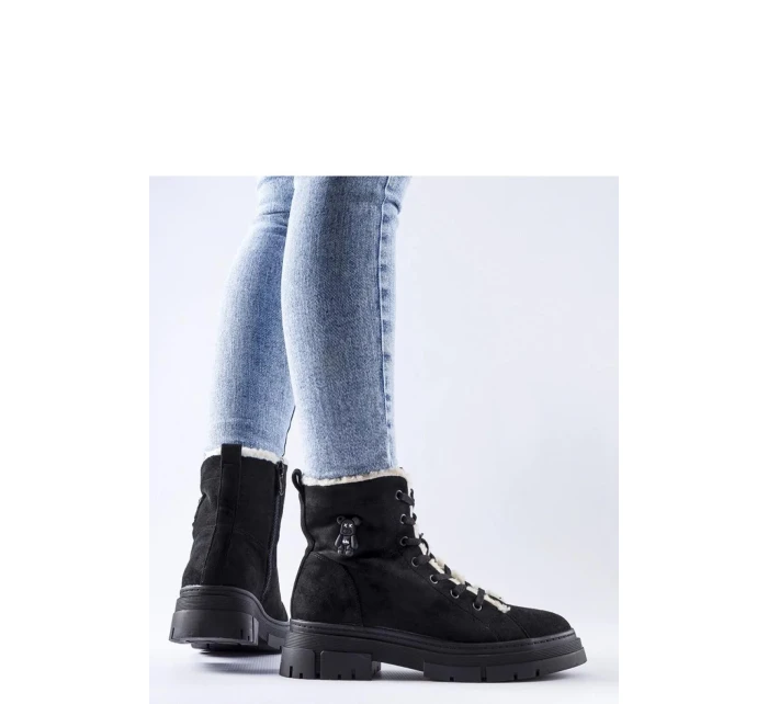 Boty model 205813 Solea Boty model 205813 Solea