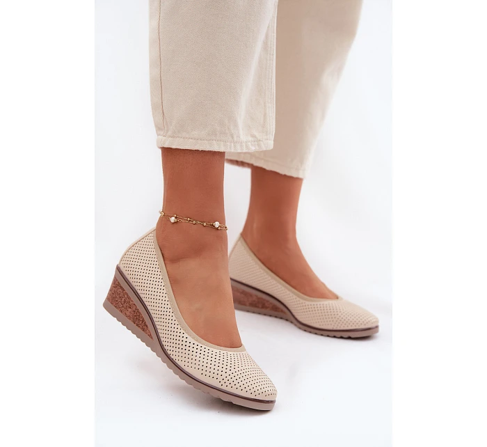 Dámské polobotky na platformě model 22067188 světle béžové - VINCEZA