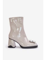 Lakované Dámské Boty Na Podpatku S Dekorací MR880-019 Světle Šedé D&A