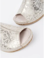 Pohodlné dámské Jasnobeżowy  nazouváky na klínku Pohodlné dámské Jasnobeżowy  nazouváky na klínku