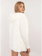 Kamizelka AT KZ model 20608922 ecru - FPrice Kamizelka AT KZ model 20608922 ecru - FPrice