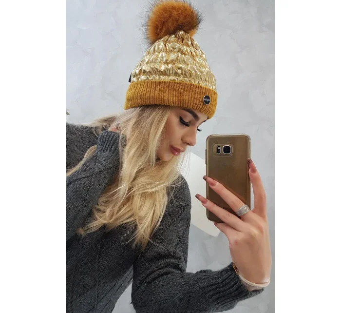 Čepice model 18743798 zlatá - K-Fashion Čepice model 18743798 zlatá - K-Fashion