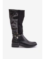 Zateplené kozačky na plochém podpatku s ozdobnou sponou černé model 21675698 - Boto