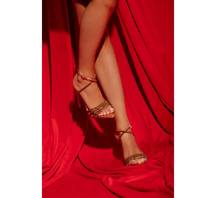 Rosavie zlaté sandály na podpatku s krystaly Rosavie zlaté sandály na podpatku s krystaly