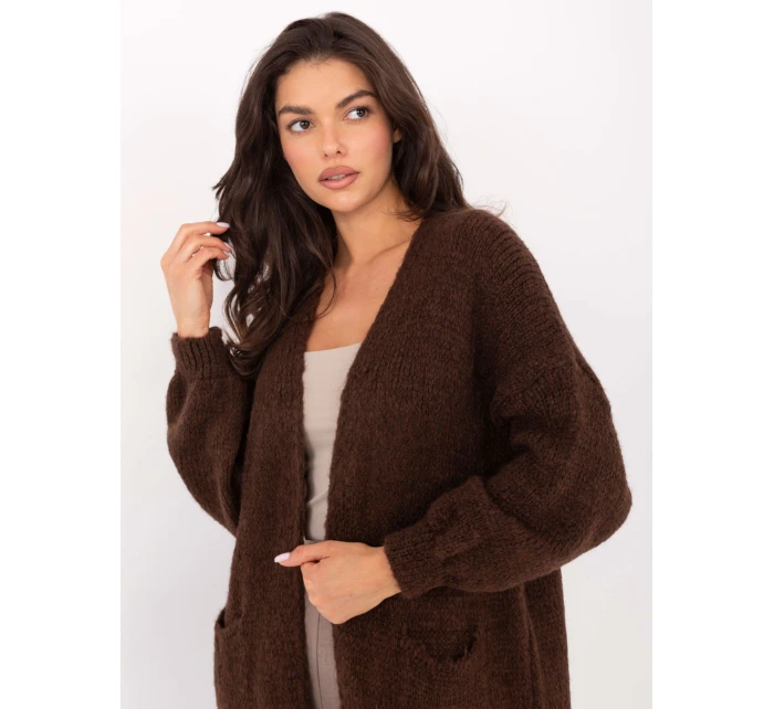 Sweter MI SW model 21393016 ciemny brązowy - FPrice Sweter MI SW model 21393016 ciemny brązowy - FPrice