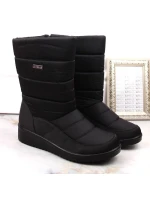 Sněhule vysoké Novinky W EVE436A černá