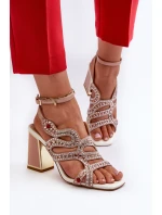 Dámské zdobené sandály na podpatku D&A model 21660315 růžové - S.Barski Dámské zdobené sandály na podpatku D&A model 21660315 růžové - S.Barski