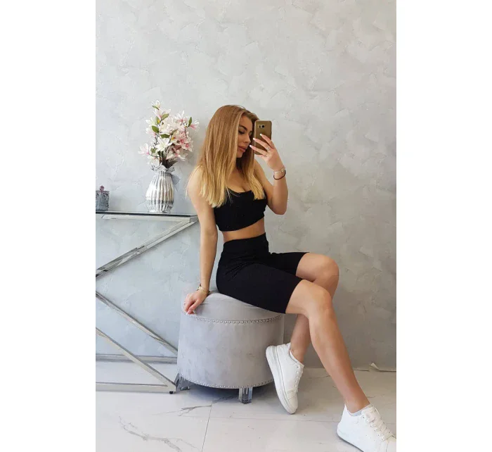 Souprava s kalhotami s vysokým pasem černé barvy