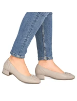 Dámské kožené lodičky na nízkém podpatku béžové model 22021881 - Rieker