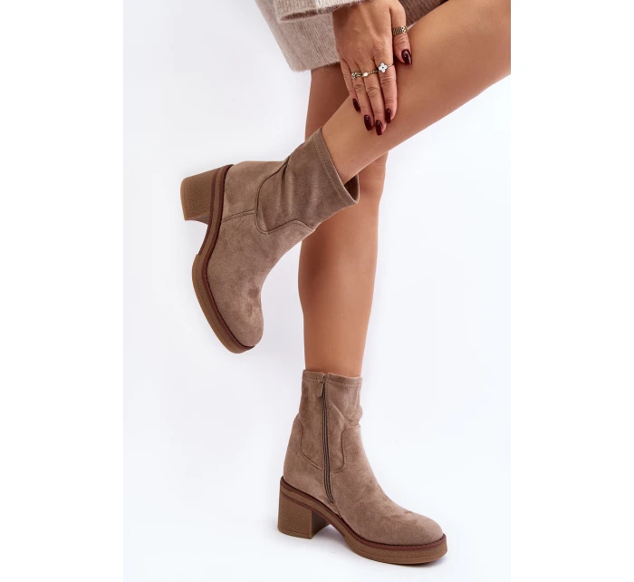 Dámské kotníčkové boty na podpatku béžové Argastis Dámské kotníčkové boty na podpatku béžové Argastis