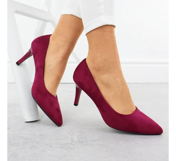 Dámské semišové lodičky na jehlovém podpatku fuchsiové barvy Sergio model 21905065 - LEONE Dámské semišové lodičky na jehlovém podpatku fuchsiové barvy Sergio model 21905065 - LEONE