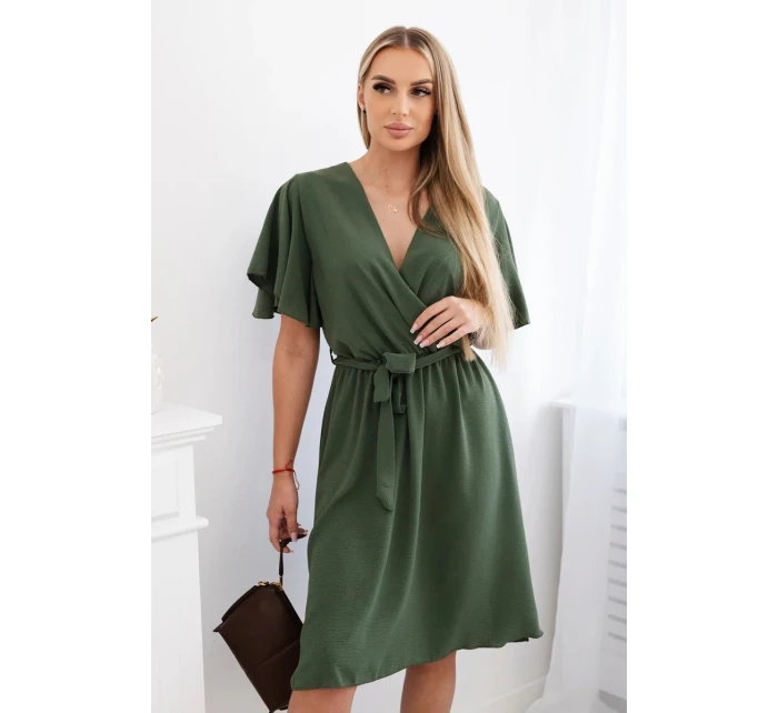 Šaty s vrstveným výstřihem khaki