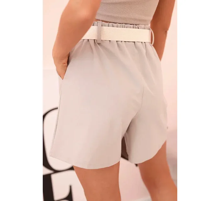 Dámské šortky s vysokým pasem a páskem tmavě béžové