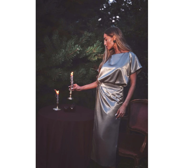 Saténové šaty v stylu zlaté model 21479288 - Moe