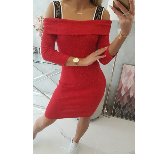 Šaty se širokými ramínky červené Šaty se širokými ramínky červené