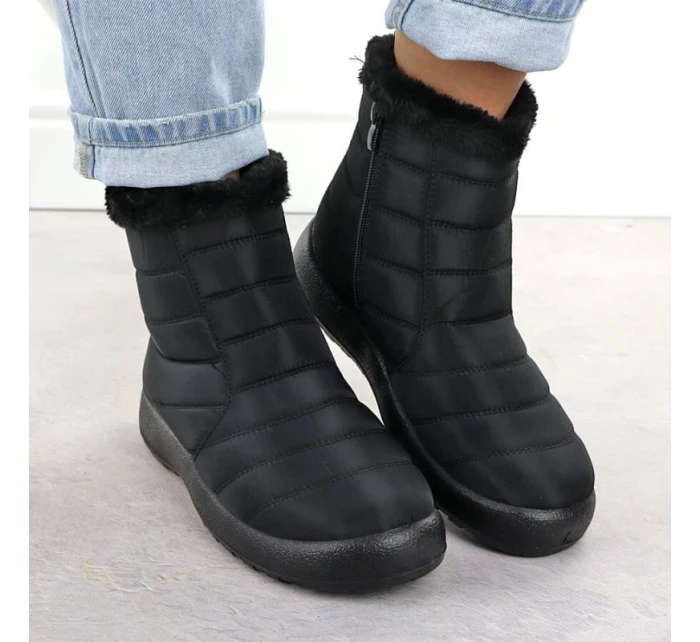 Dámské ploché zateplené sněhule černé model 21906469 - Potocki Dámské ploché zateplené sněhule černé model 21906469 - Potocki