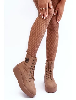 Botky Na Masivní Platformě Bežové model 21634150 - VINCEZA