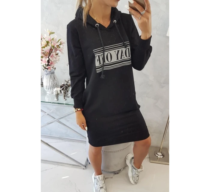 Šaty s model 21752932 potiskem černé - K-Fashion