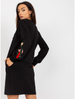 Černé mini mikinové šaty s výšivkou RUE PARIS