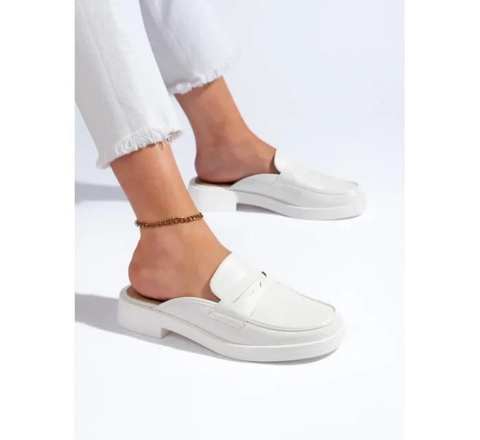 Výborné dámské  nazouváky bílé platforma