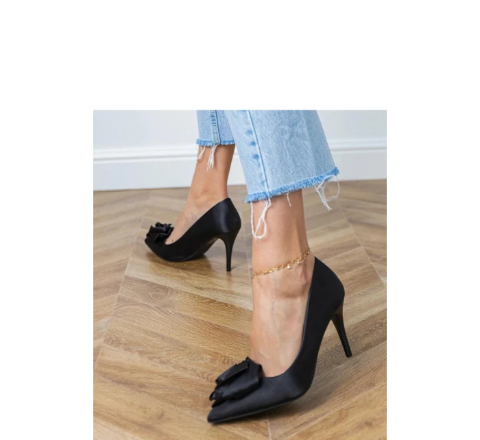 Lodičky na jehlovém podpatku  model 217682 Solea