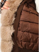 Krótka kurtka damska z brązowa model 22341039 - FashionStreet Krótka kurtka damska z brązowa model 22341039 - FashionStreet