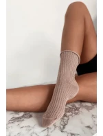 Dámské ponožky bez tlakového lemu v proužku s lurexem – béžové Dámské ponožky bez tlakového lemu v proužku s lurexem – béžové