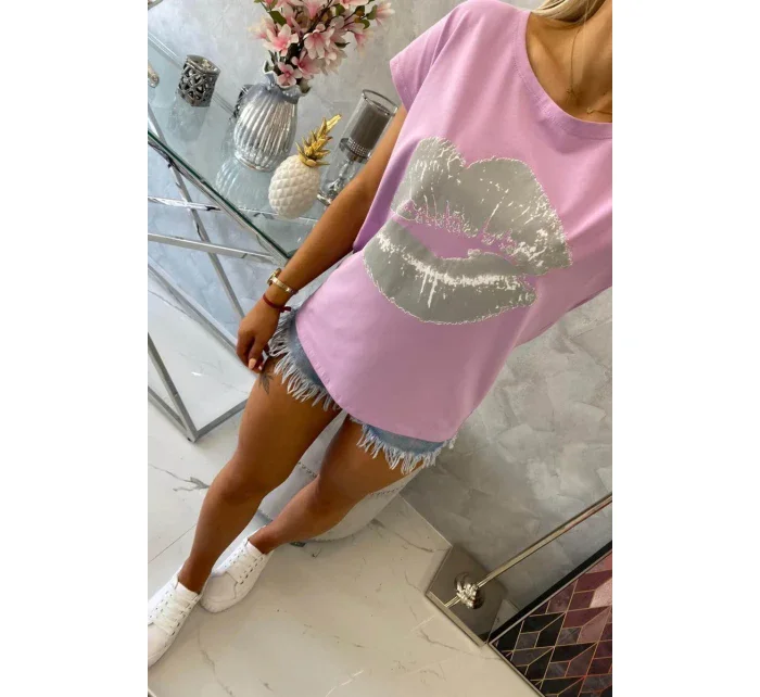 Halenka s potiskem rtů fialová