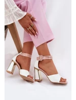 Dámské lakované sandály na sloupku - bílé Vinceza Dámské lakované sandály na sloupku - bílé Vinceza