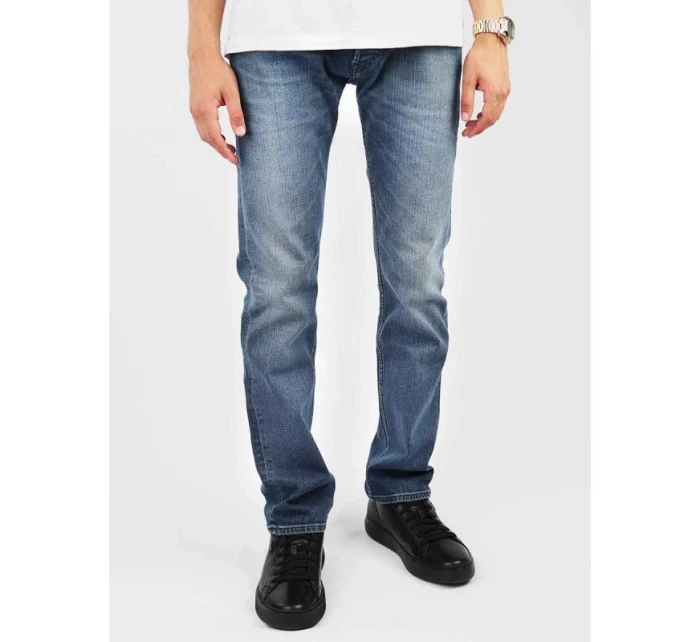 Lee Powell L704DXIS Lee Powell L704DXIS